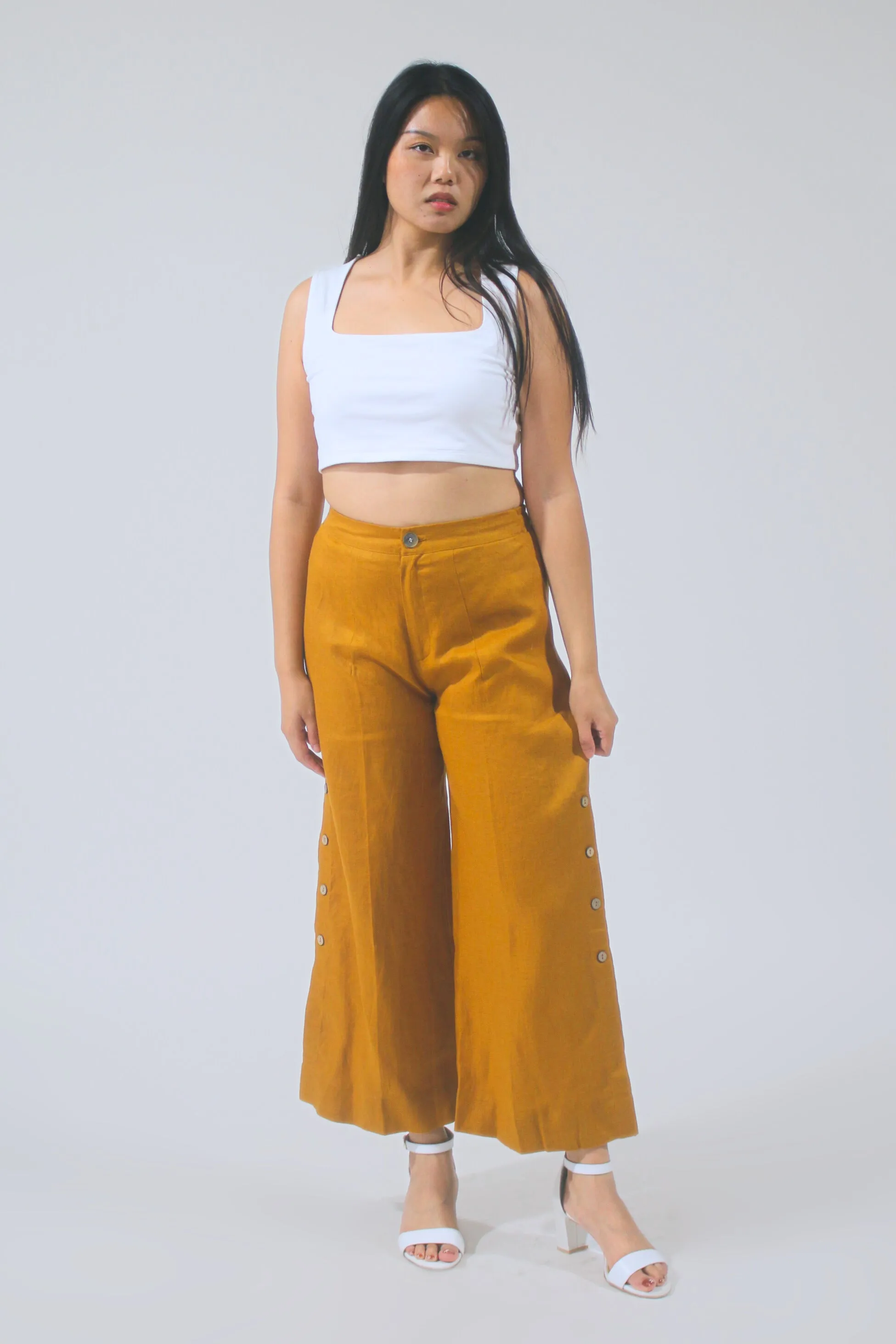 Alice 100% Linen Pants With Button Detail