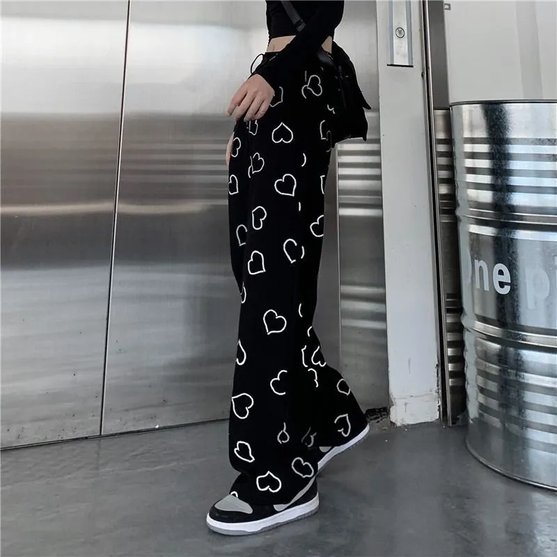 Casual Heart Themed Pants