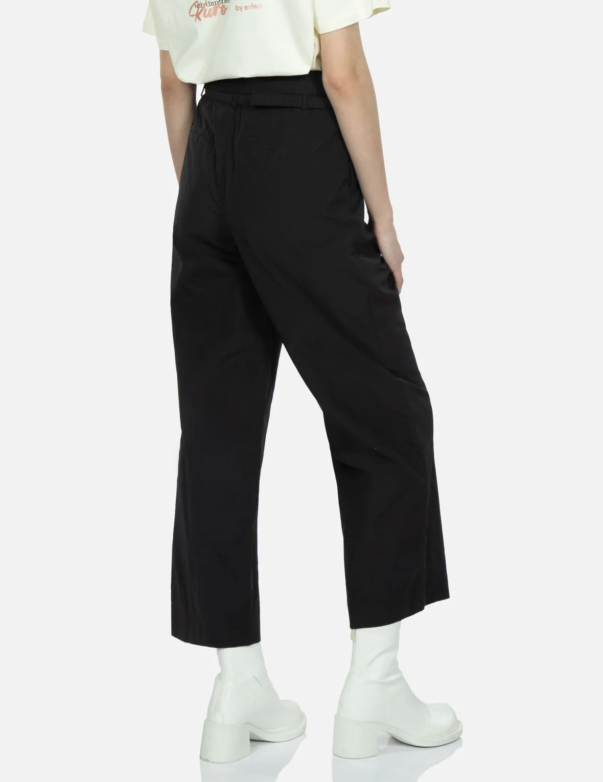 Cut-out Waist Straight-fit Pants