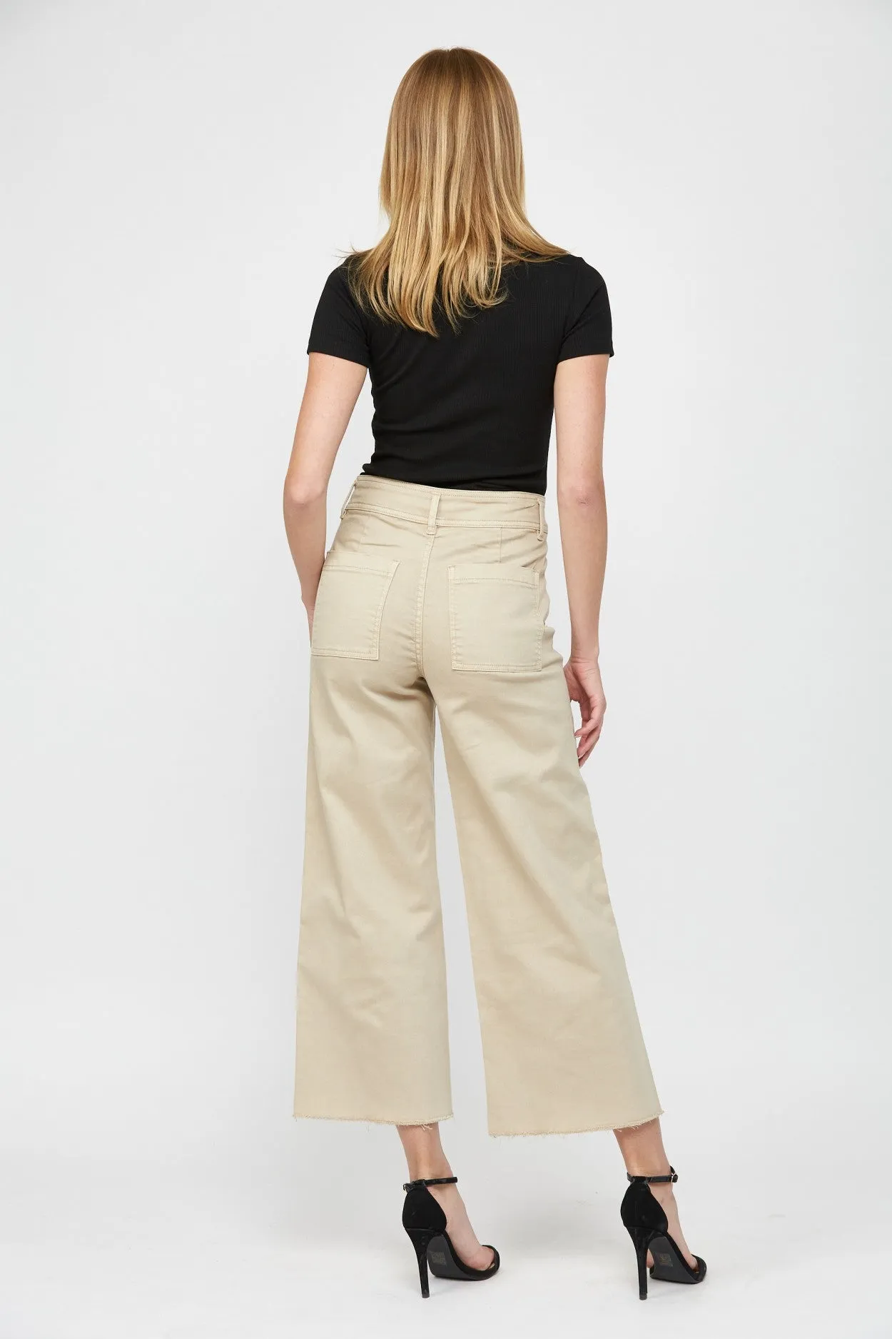 *MICA Cropped Wide Leg w/ Front Pocket Denim Jeans - Final Sale