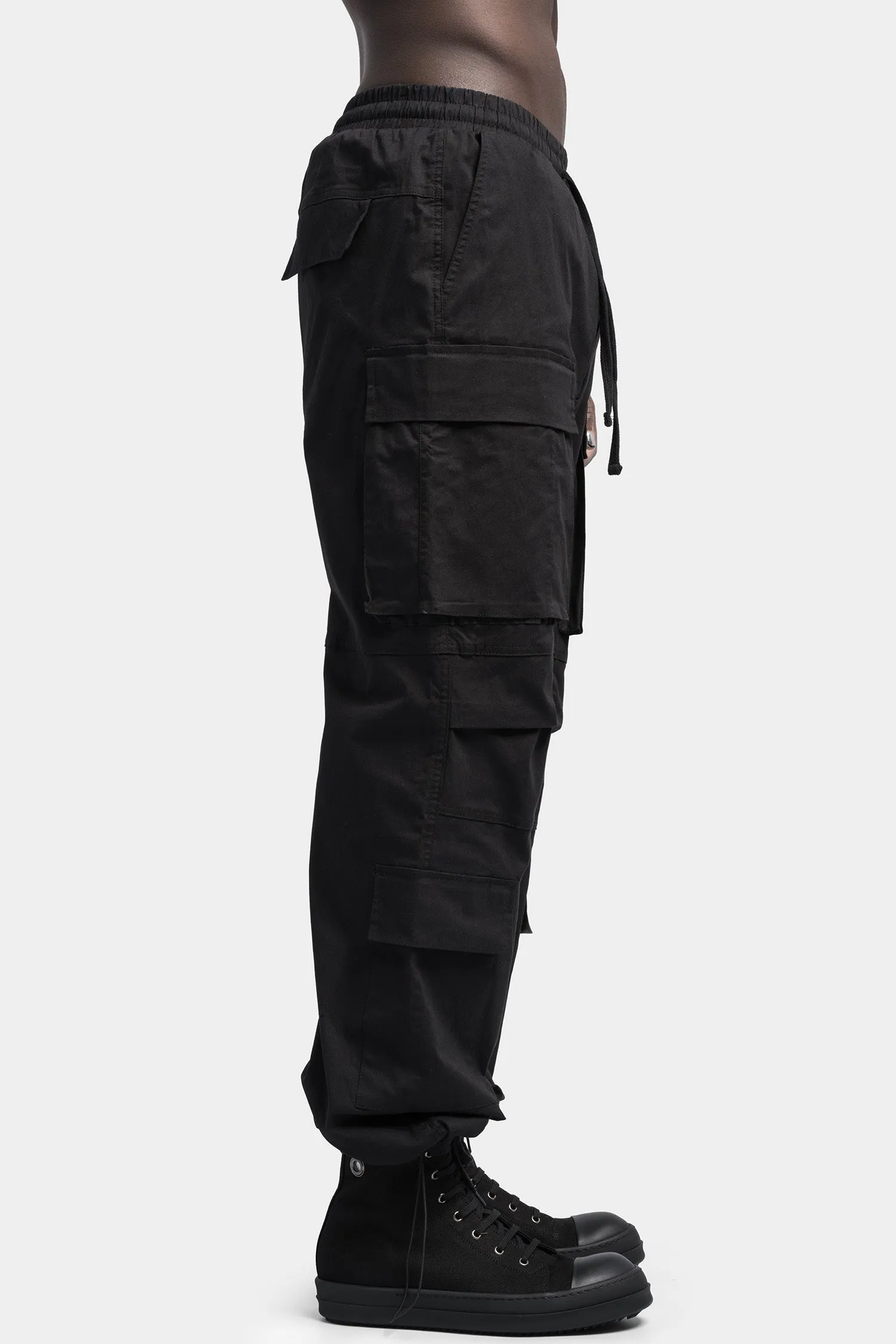 Wide cargo pants, Black